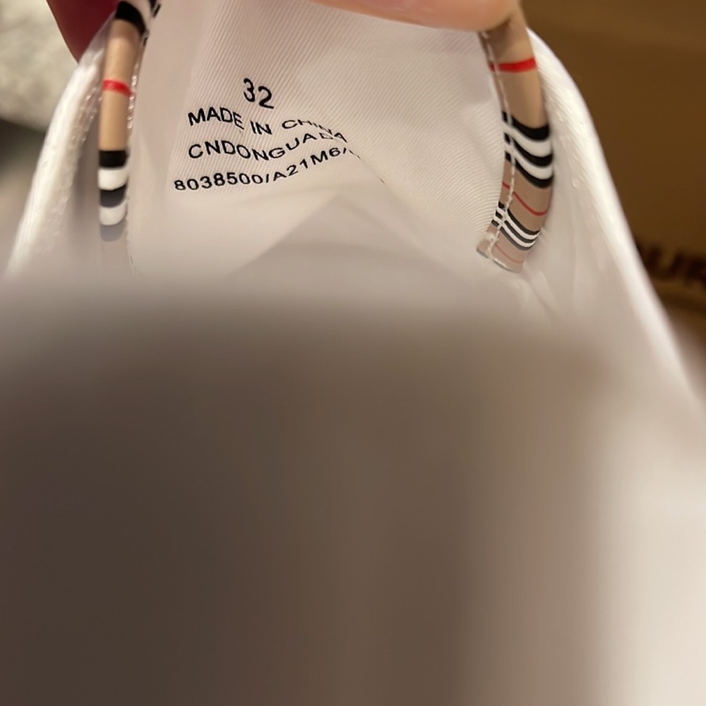 Burberry Boys Shoes - Picture 7 of 9